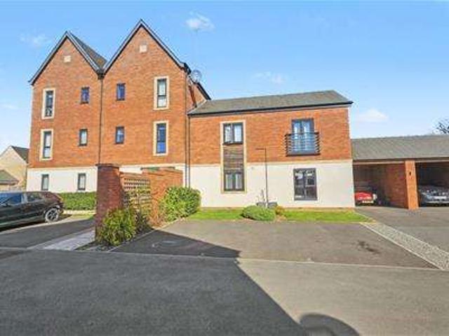 2 Bedroom Apartment Flat