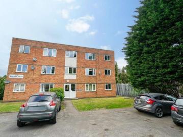 2 Bedroom Apartment Flat