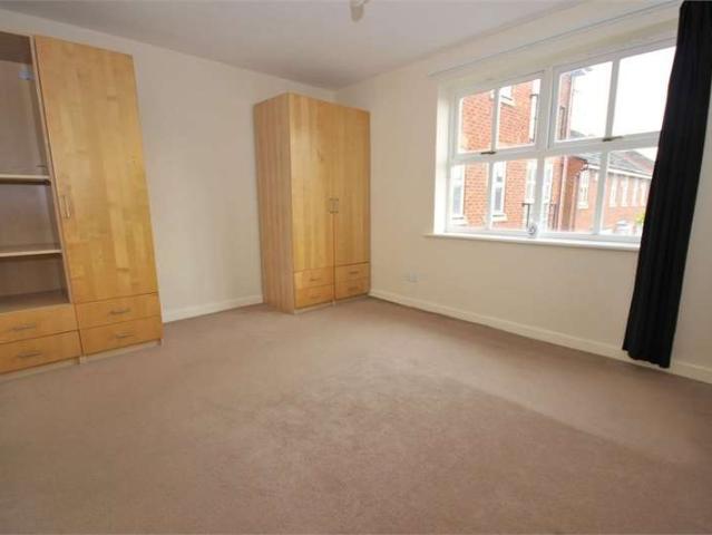 2 Bedroom Apartment Flat