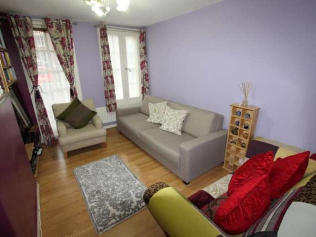 2 Bedroom Apartment Flat