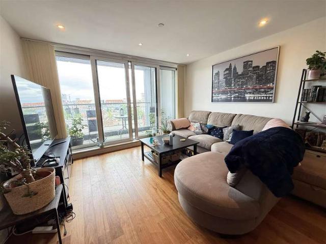 2 Bedroom Apartment Flat