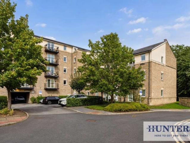2 Bedroom Apartment Flat