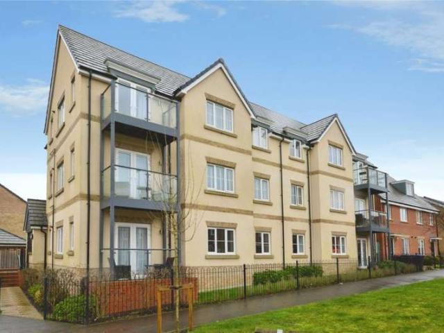2 Bedroom Apartment Flat
