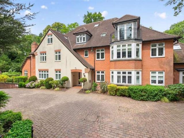 2 Bedroom Apartment Flat