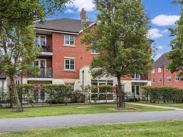 2 Bedroom Apartment Flat