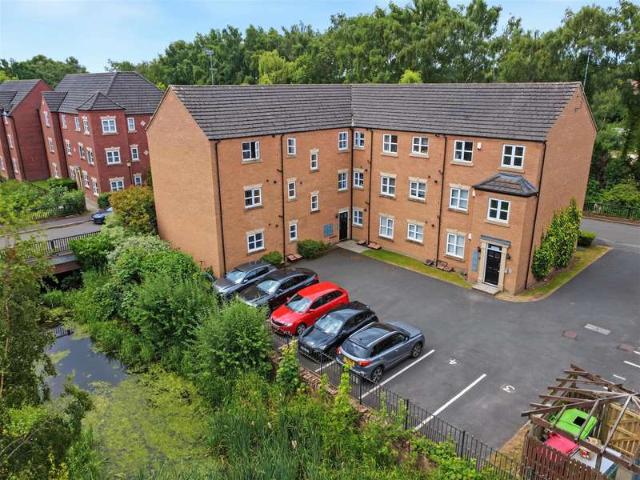 2 Bedroom Apartment Flat