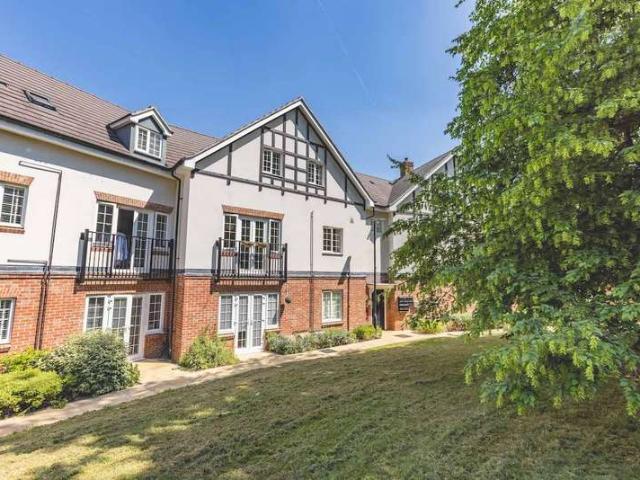 2 Bedroom Apartment Flat