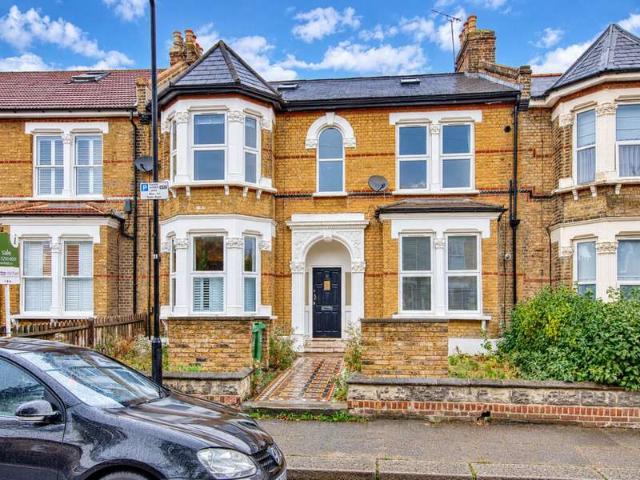 2 Bedroom Apartment Flat