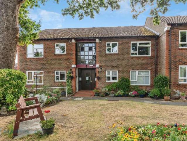 2 Bedroom Apartment Flat