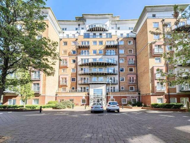 2 Bedroom Apartment Flat