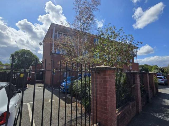 2 Bedroom Apartment Flat