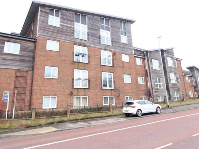 2 Bedroom Apartment Flat