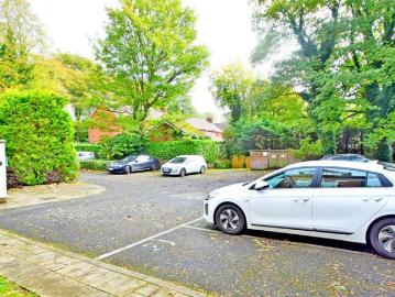 2 Bedroom Apartment Flat