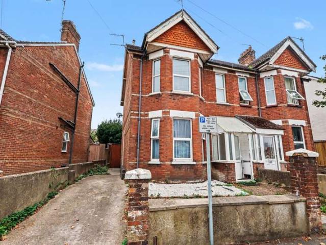 2 Bedroom Apartment Flat