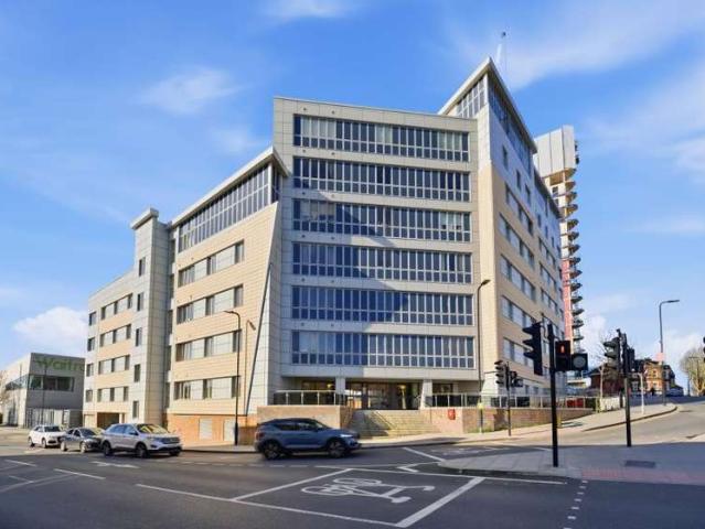 2 Bedroom Apartment Flat
