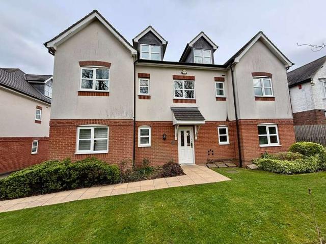 2 Bedroom Apartment Flat