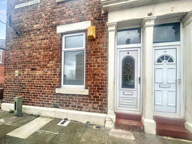 2 Bedroom Apartment Flat