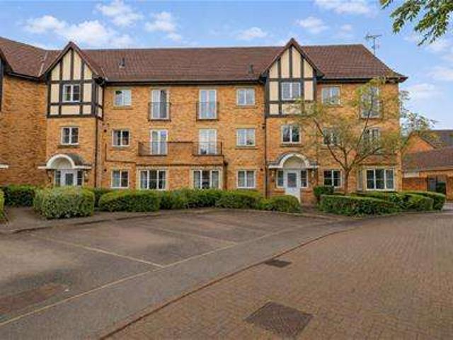 2 Bedroom Apartment Flat