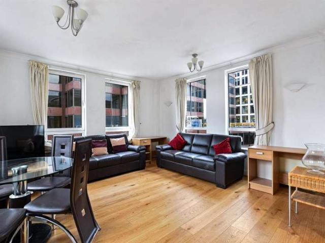 2 Bedroom Apartment Flat