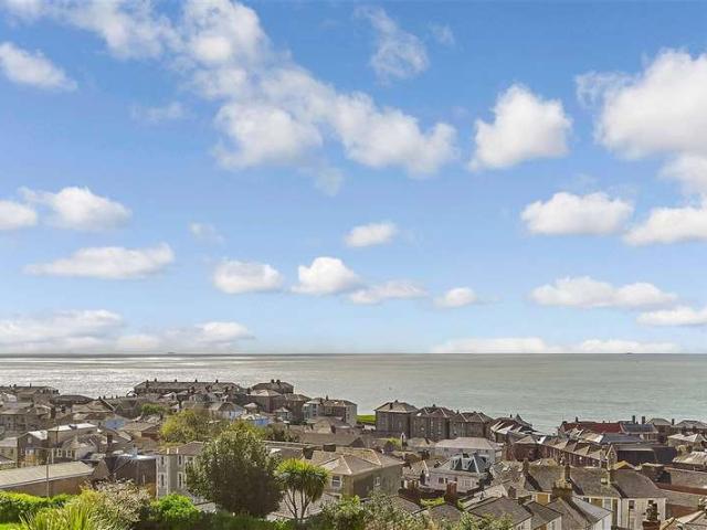 2 Bedroom Apartment Flat