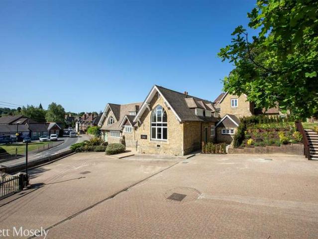 2 Bedroom Apartment Flat