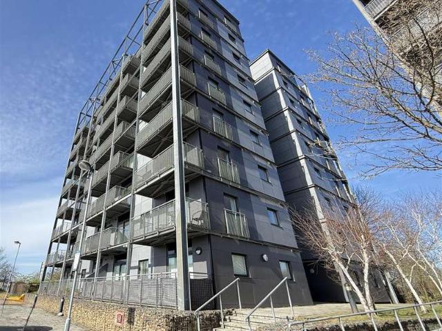 2 Bedroom Apartment Flat