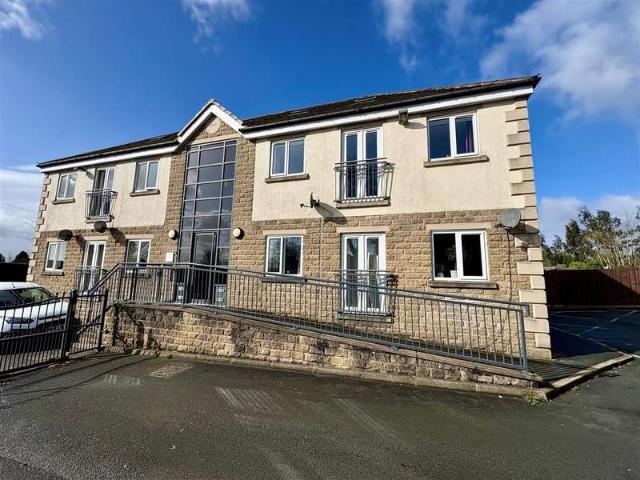 2 Bedroom Apartment Flat