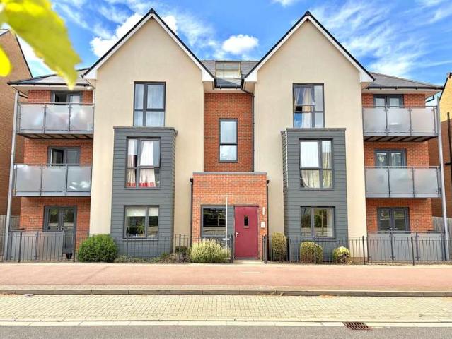 2 Bedroom Apartment Flat