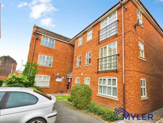 2 Bedroom Apartment Flat