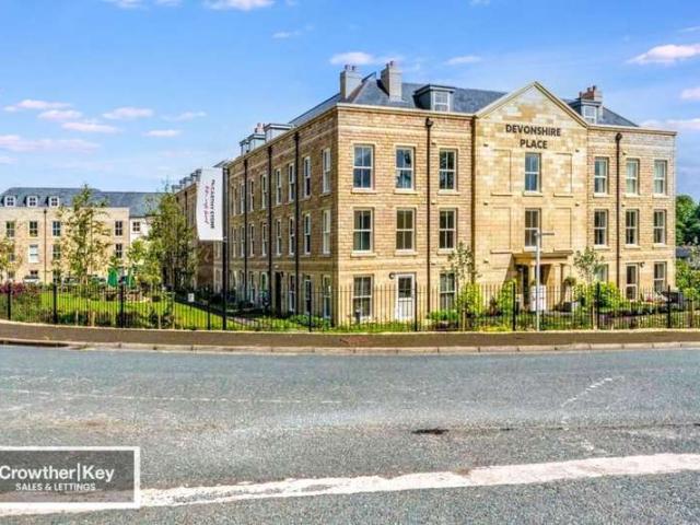 2 Bedroom Apartment Flat