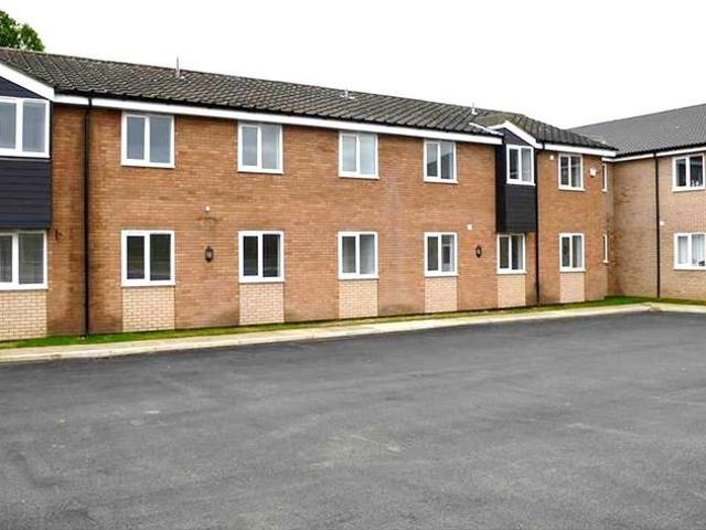 2 Bedroom Apartment Flat
