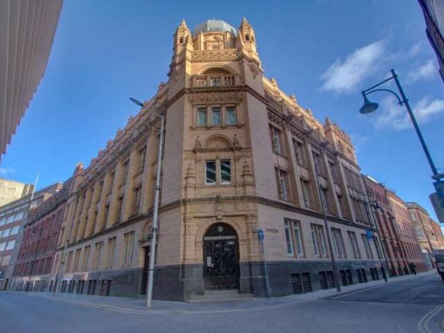 2 Bedroom Apartment Flat
