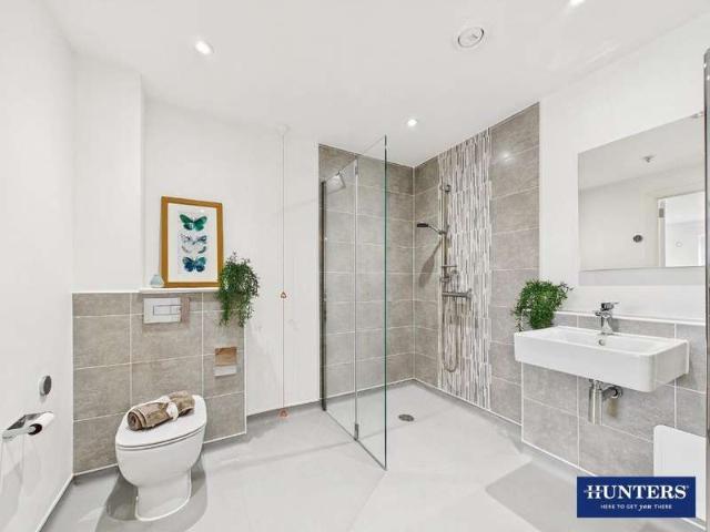 2 Bedroom Apartment Flat