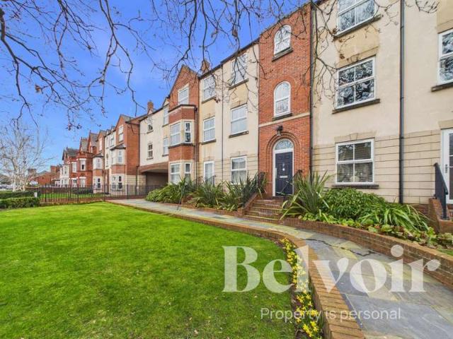 2 Bedroom Apartment Flat