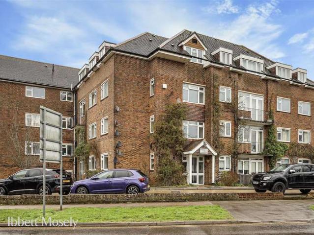 2 Bedroom Apartment Flat