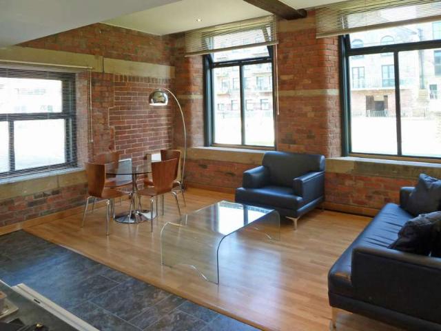 2 Bedroom Apartment Flat