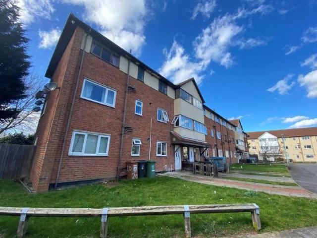 2 Bedroom Apartment Flat