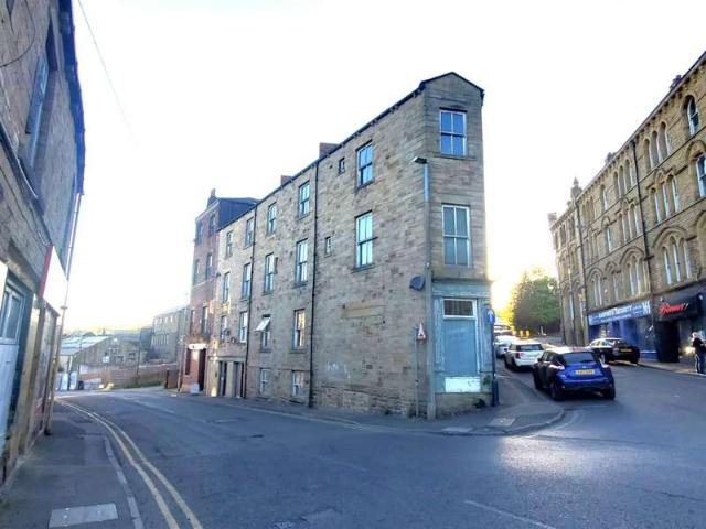 2 Bedroom Apartment Flat
