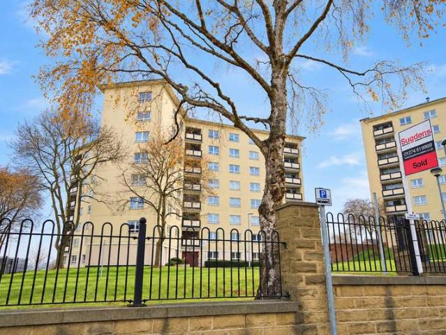 2 Bedroom Apartment Flat