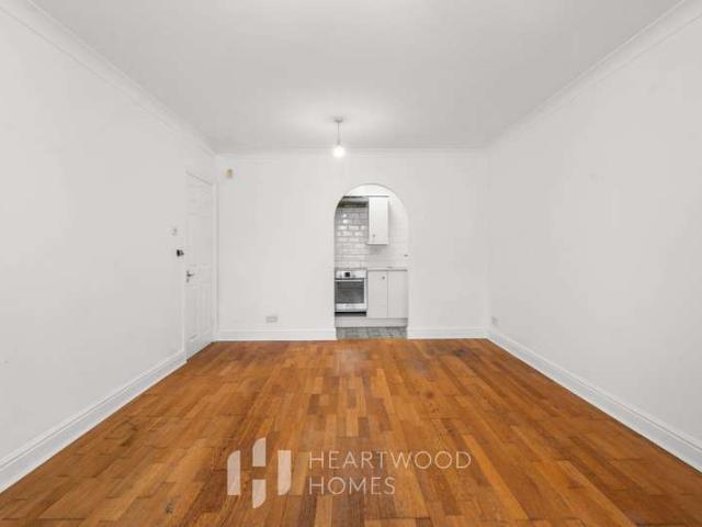 2 Bedroom Apartment Flat