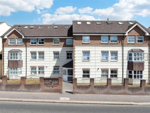 2 Bedroom Apartment Flat