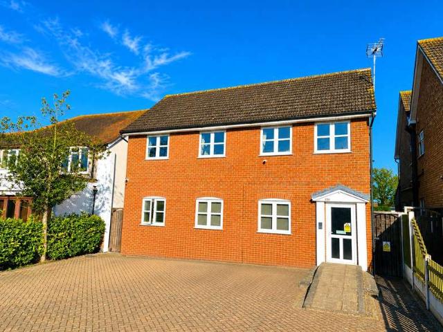 2 Bedroom Apartment Flat