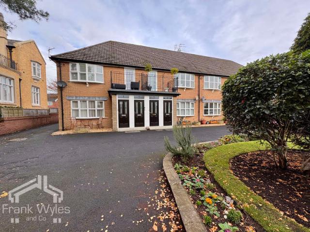 2 Bedroom Apartment Flat