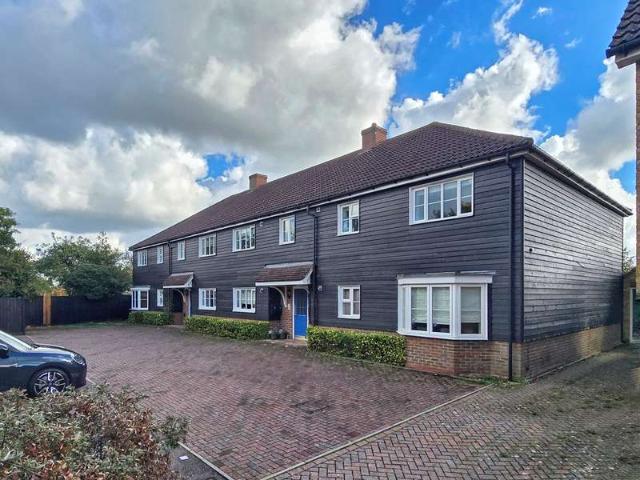2 Bedroom Apartment Flat