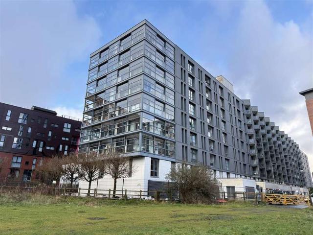 2 Bedroom Apartment Flat