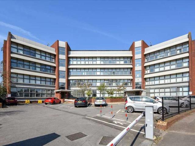 2 Bedroom Apartment Flat