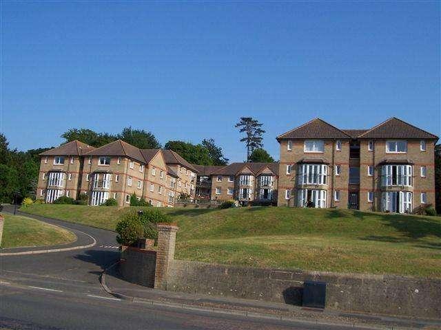 2 Bedroom Apartment Flat