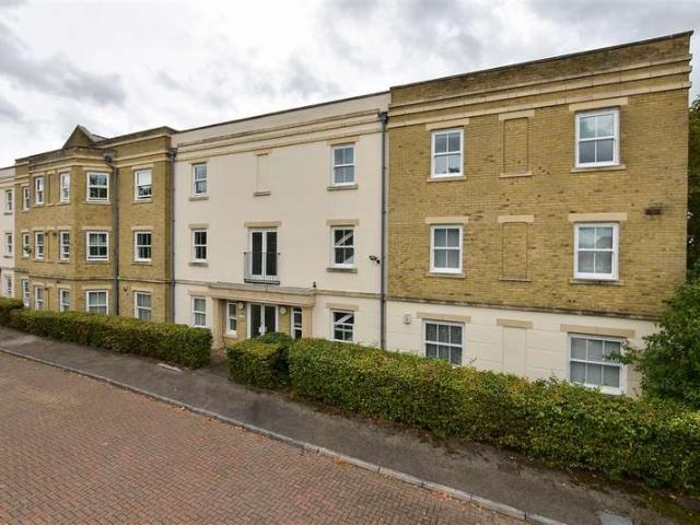 2 Bedroom Apartment Flat