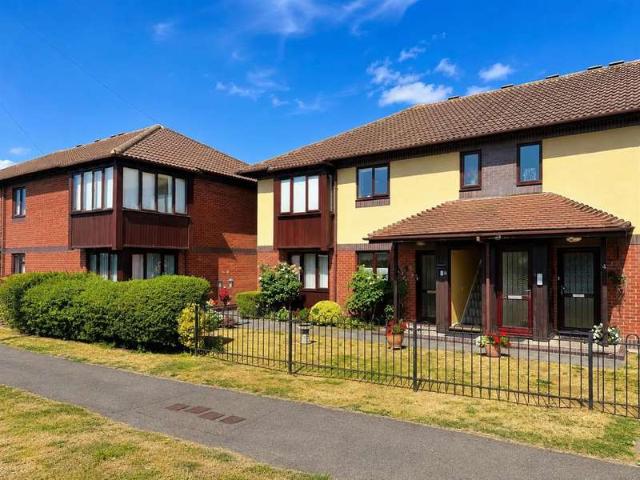 2 Bedroom Apartment Flat