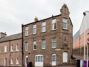2 Bedroom Apartment Flat